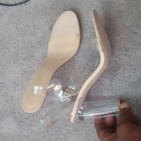 Brand new ckear strap shoes for women - Picture 3 of 4